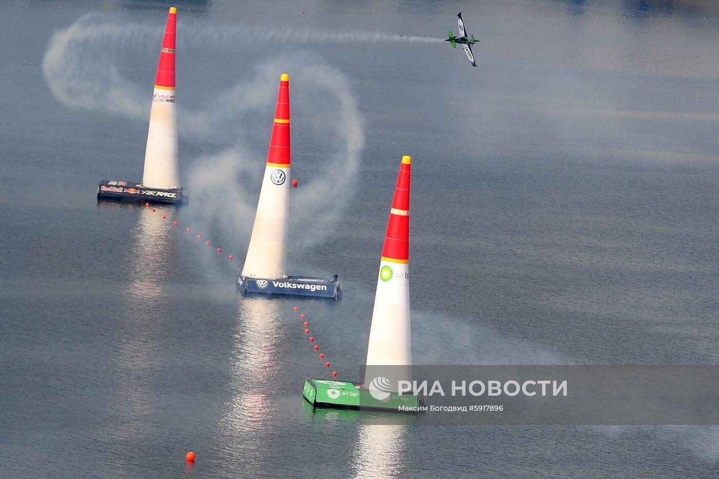 Этап чемпионата мира Red Bull Air Race в Казани. Второй день