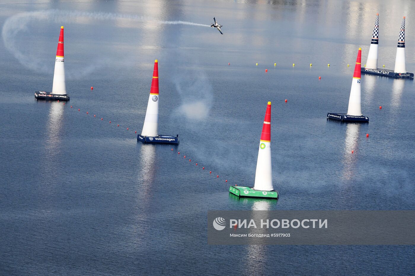 Этап чемпионата мира Red Bull Air Race в Казани. Второй день