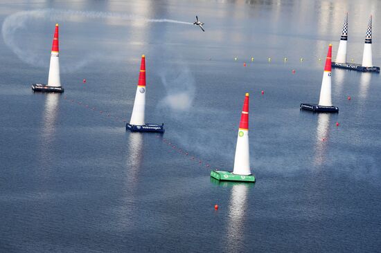 Этап чемпионата мира Red Bull Air Race в Казани. Второй день