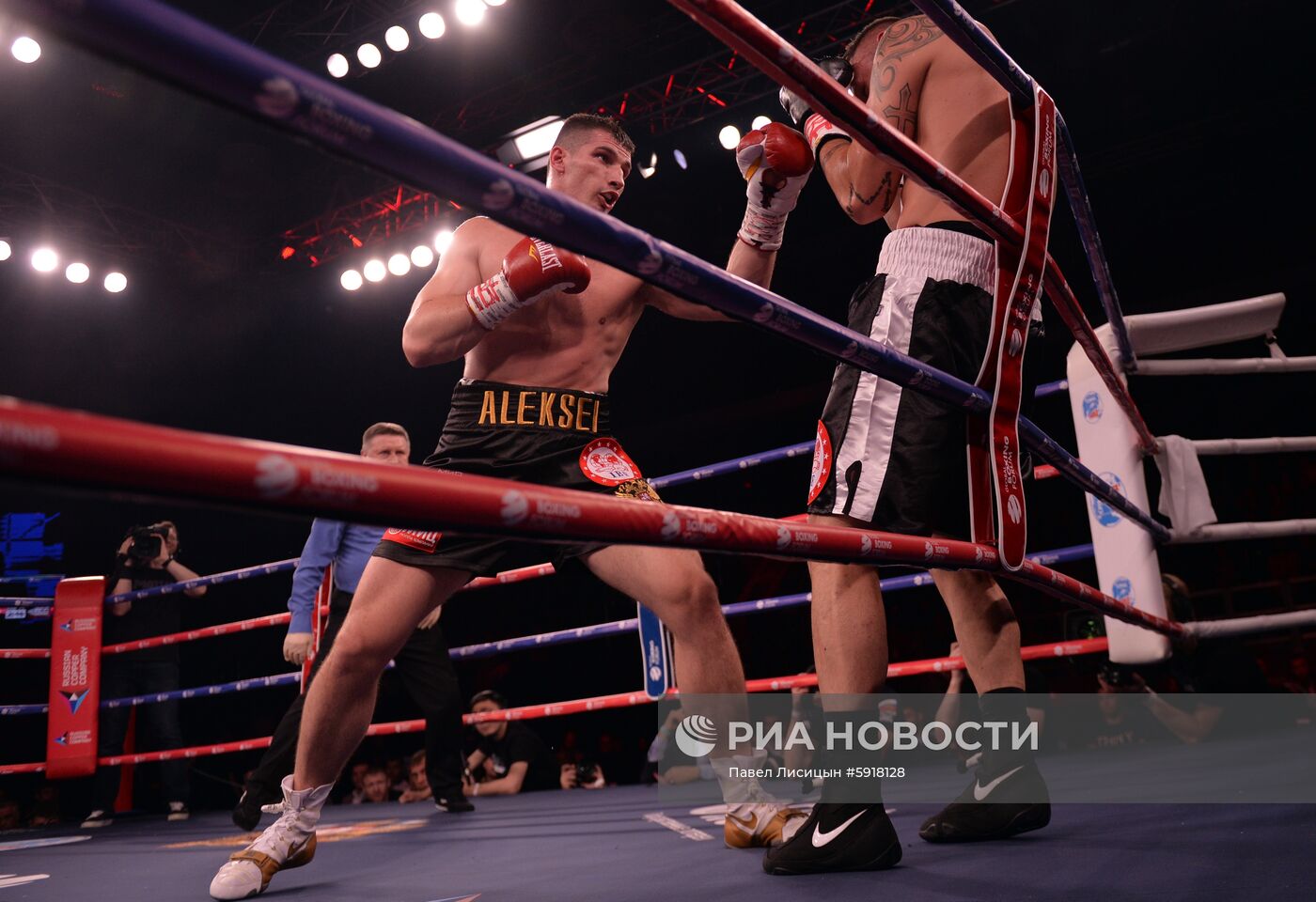 Боксерское шоу в Екатеринбурге