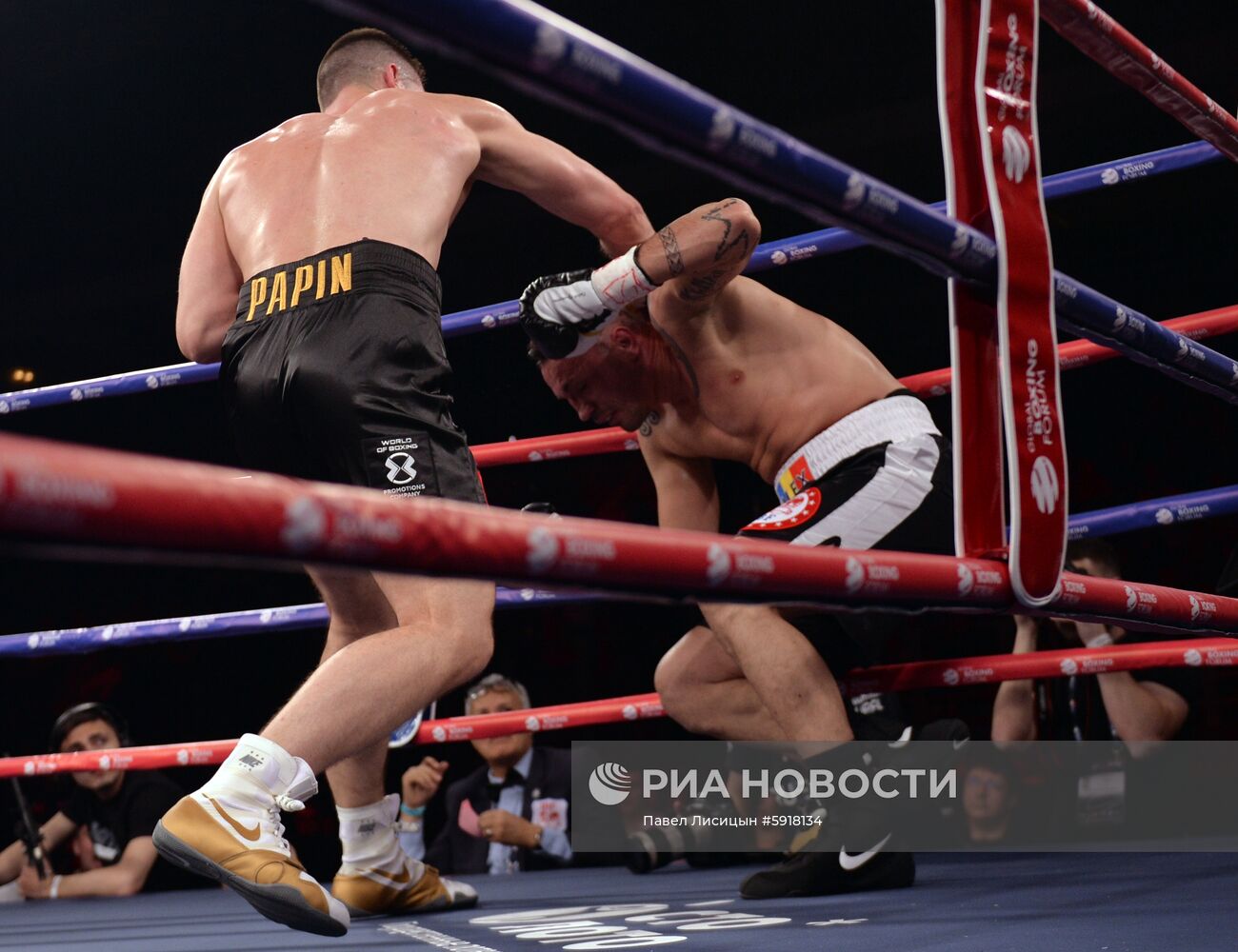 Боксерское шоу в Екатеринбурге