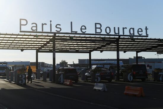 Открытие международного авиасалона в Ле Бурже