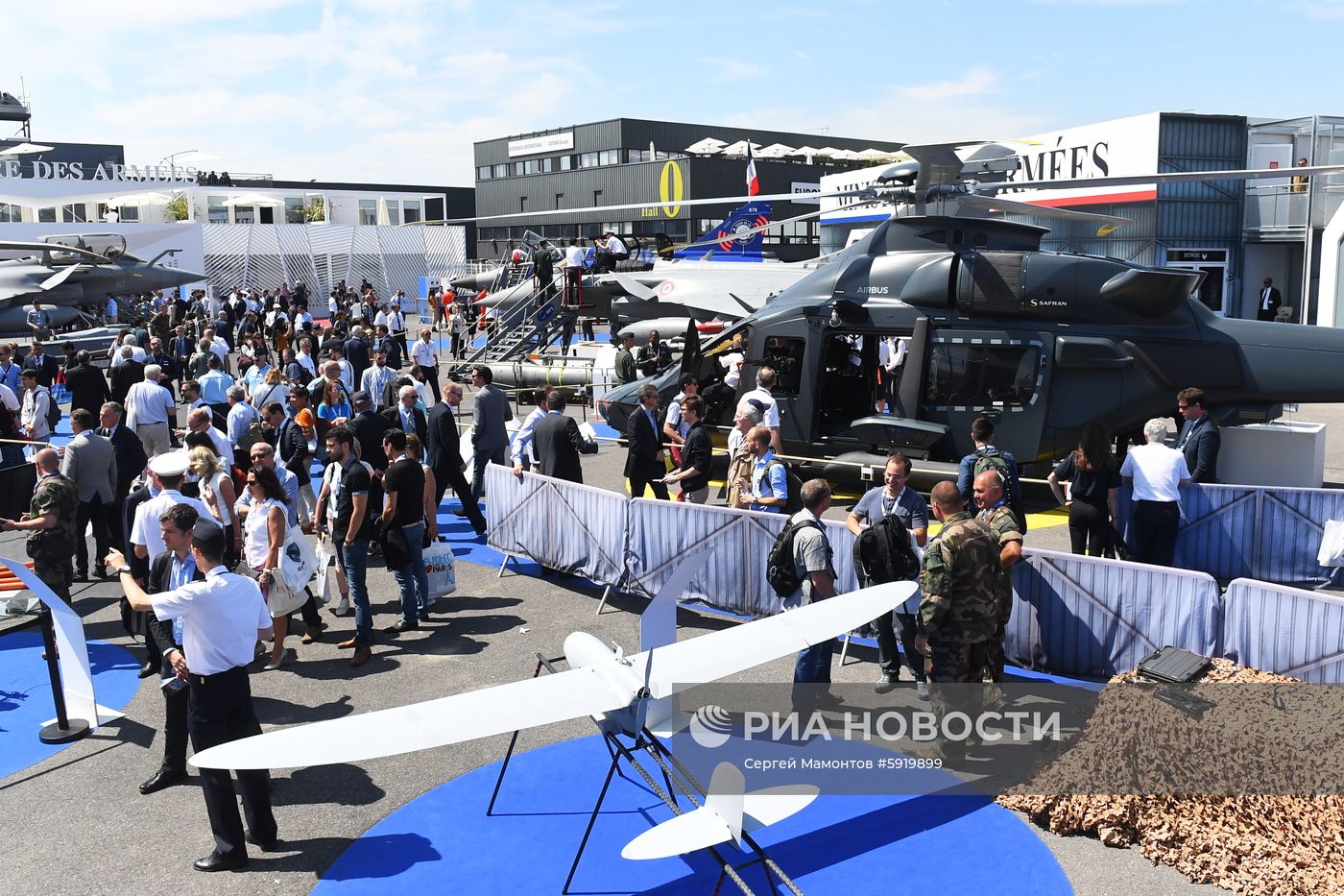 Международный авиасалон в Ле-Бурже. День второй