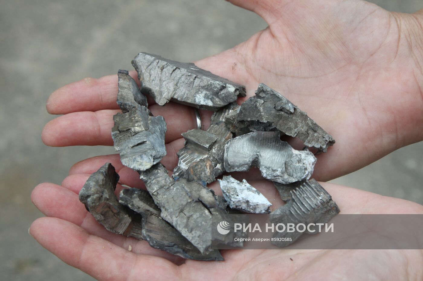 Последствия обстрела в Донецке