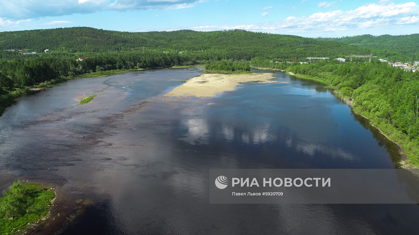 Города России. Тында