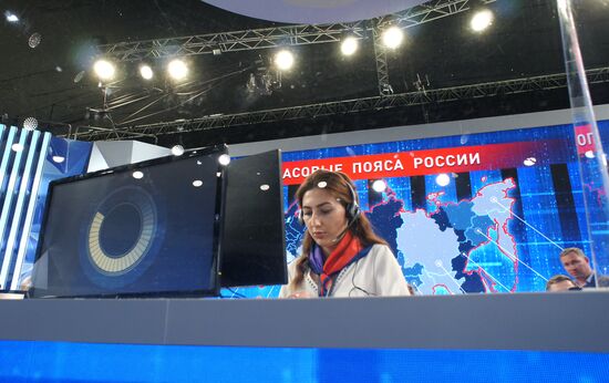 Прямая линия с президентом РФ Владимиром Путиным