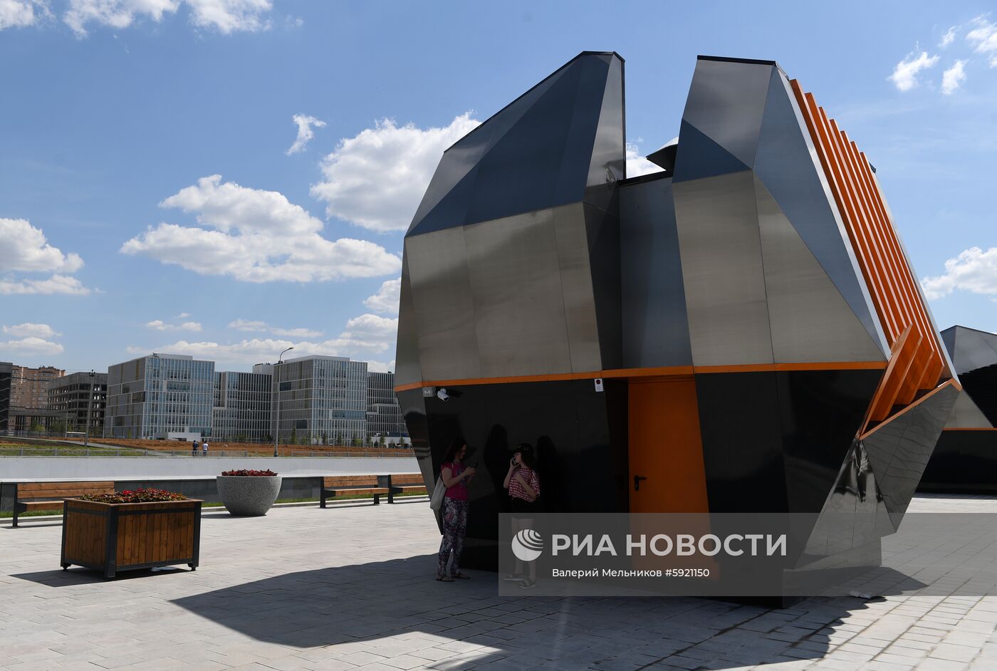 Открытие новых станций Сокольнической линии метро