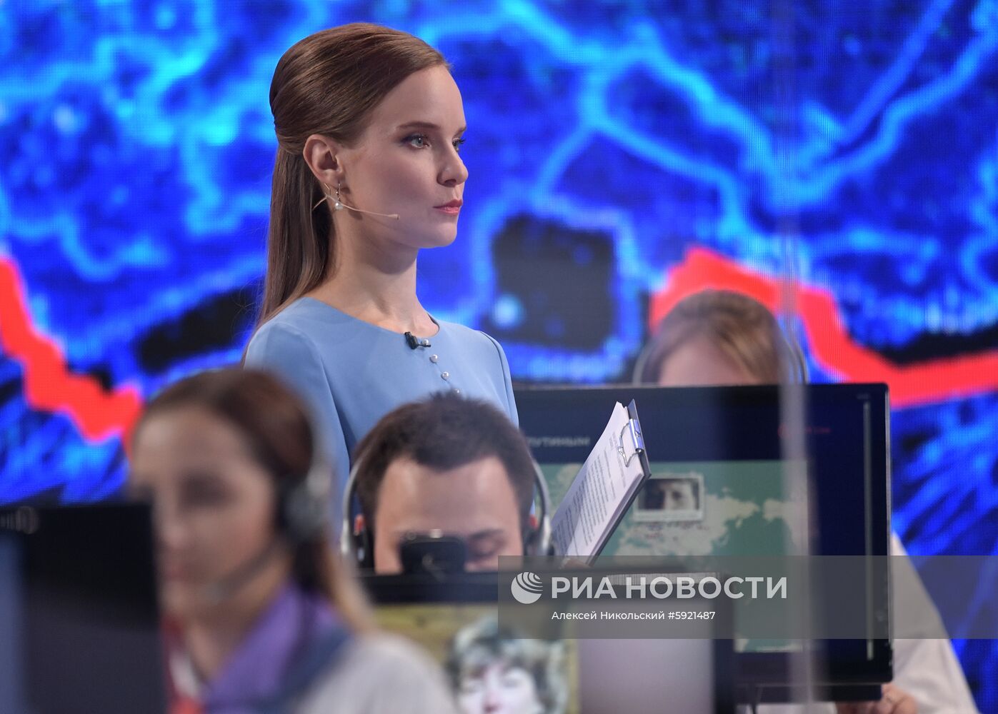 Прямая линия с президентом РФ Владимиром Путиным