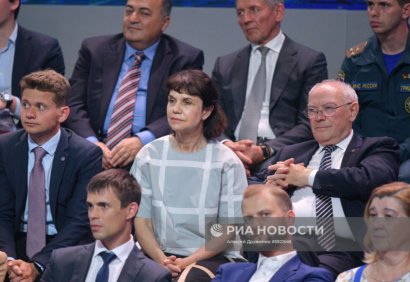 Прямая линия с президентом РФ Владимиром Путиным