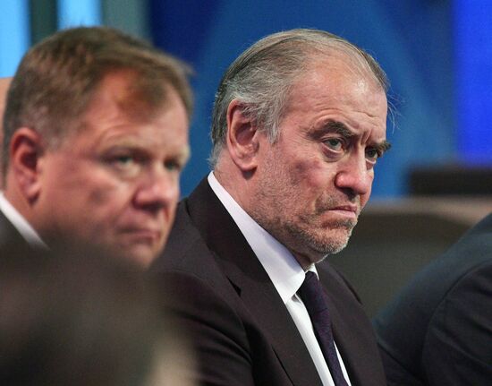 Прямая линия с президентом РФ Владимиром Путиным