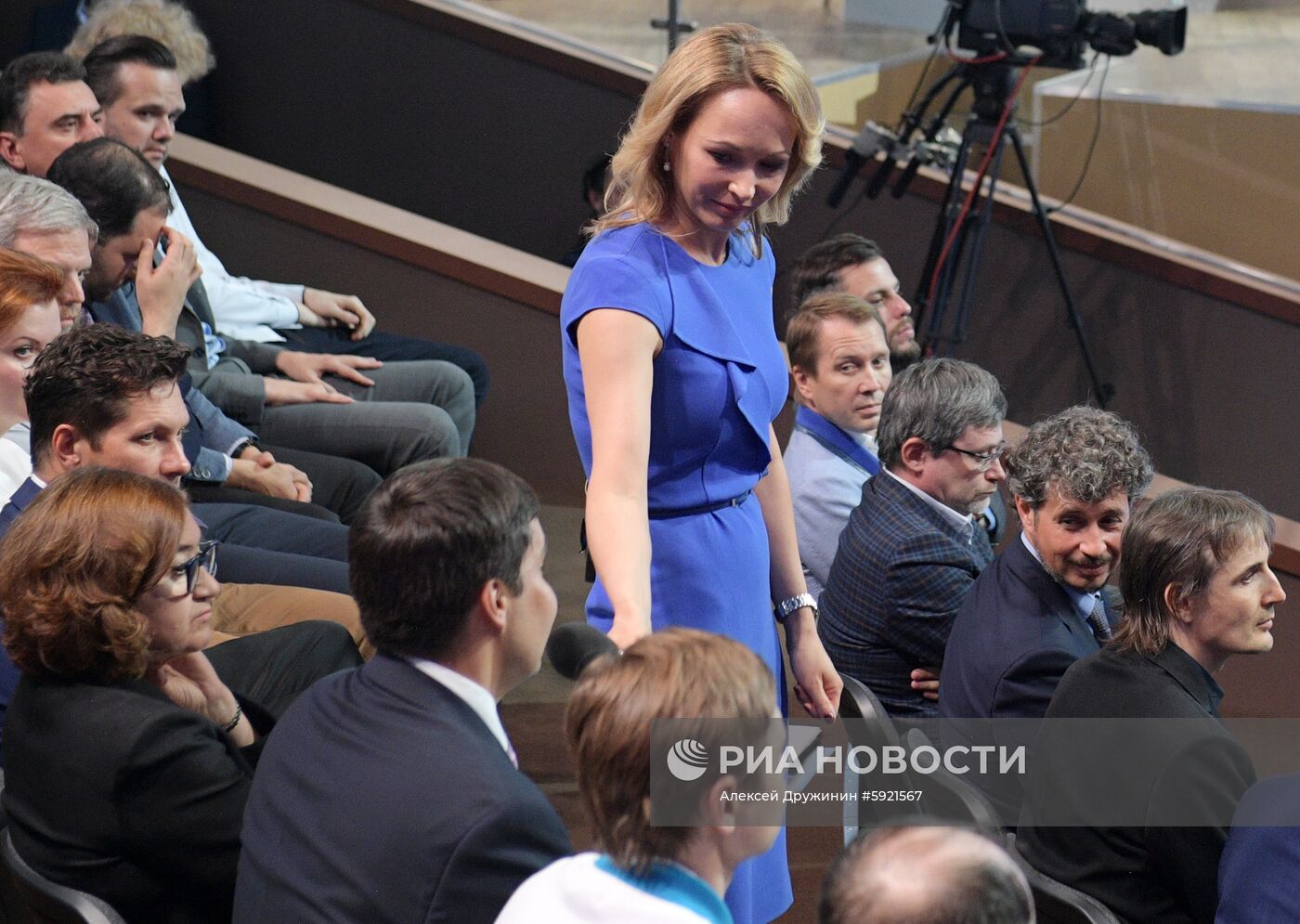 Прямая линия с президентом РФ Владимиром Путиным