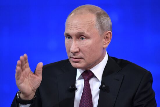 Прямая линия с президентом РФ Владимиром Путиным