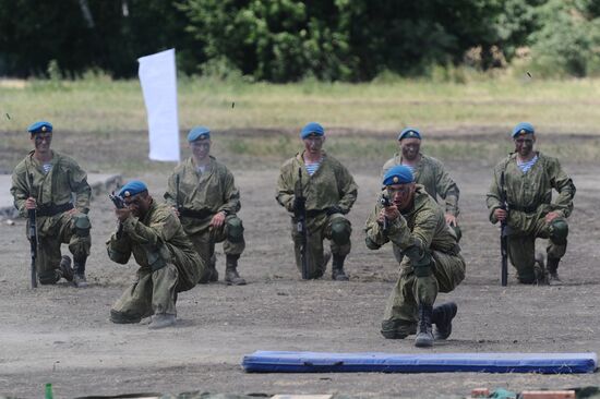Тренировка динамического показа вооружения в рамках форума "Армия-2019" 