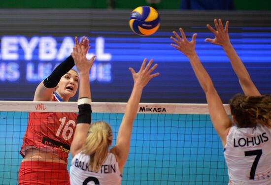 Волейбол. Женщины. Этап Лиги наций. Матч Россия - Нидерланды