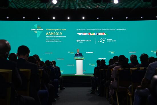 Премьер-министр РФ Д. Медведев выступил на экономической конференции «Россия – Африка»