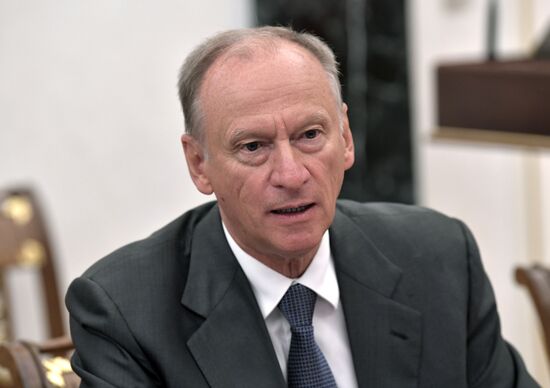 Президент РФ В. Путин провел заседание Совбеза РФ