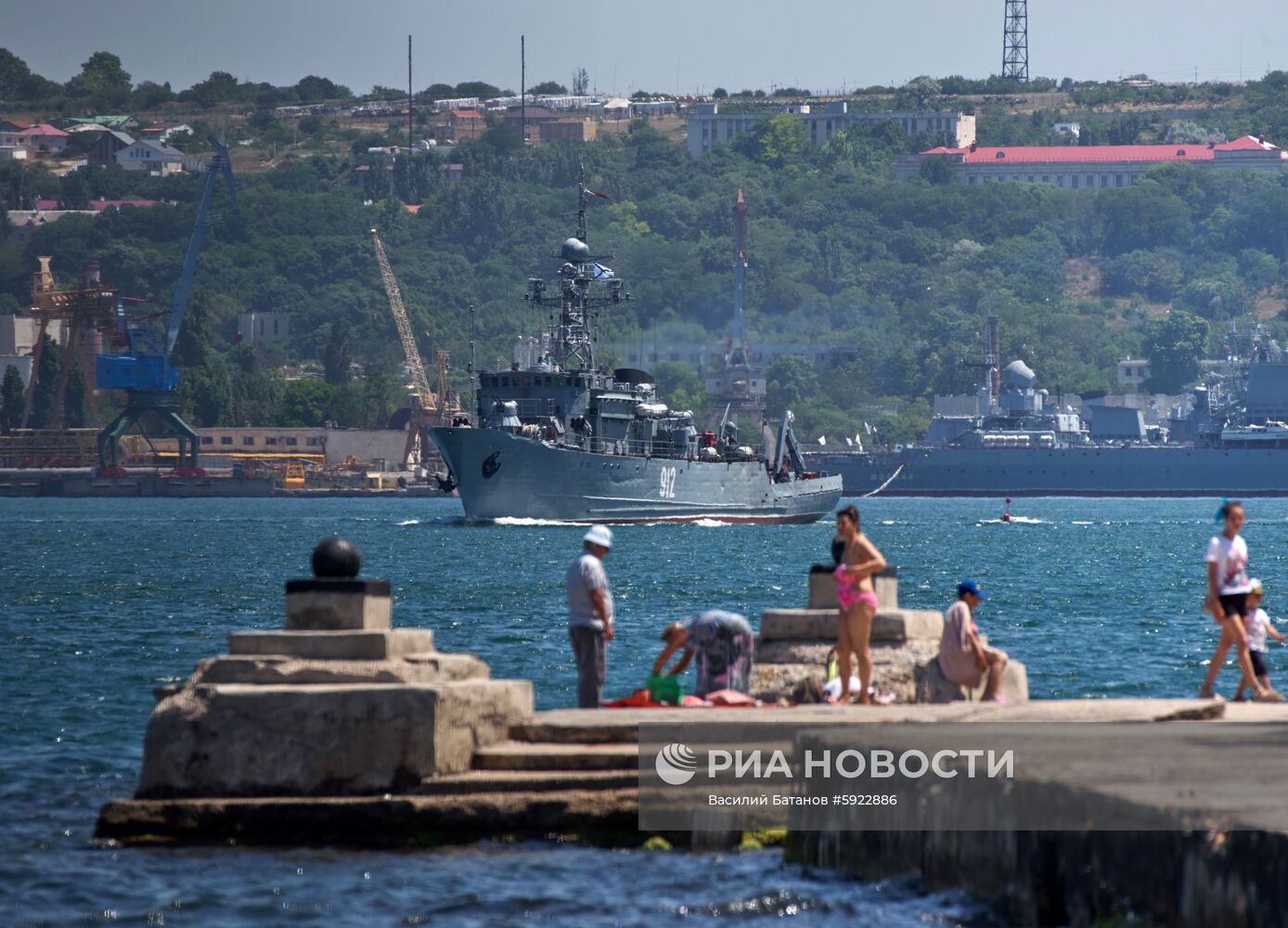 Тренировка военно-технического форума «Армия-2019» в Севастополе