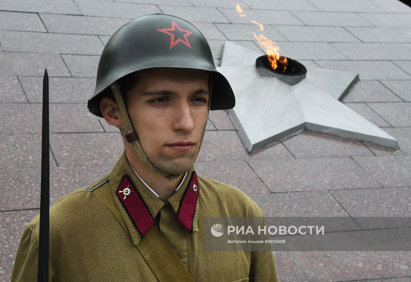 Акция "Свеча памяти" в городах России