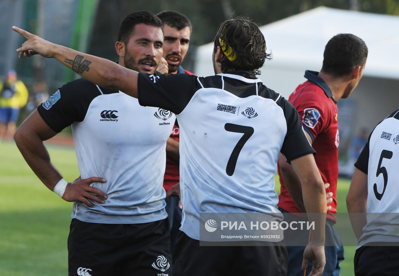 Регби-7. I этап чемпионата Европы. Первый день