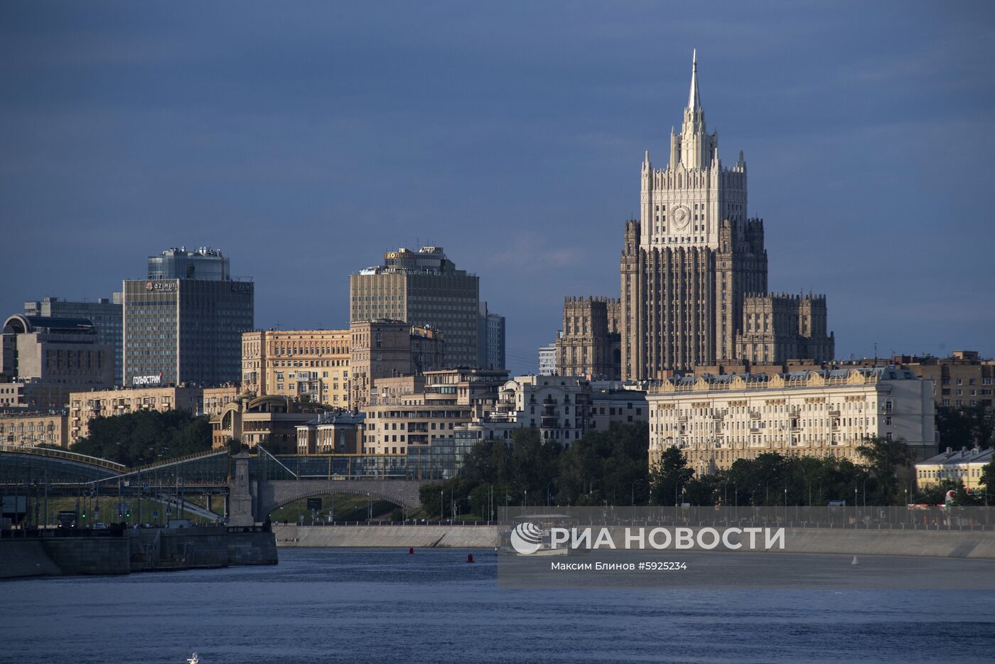 Города России. Москва