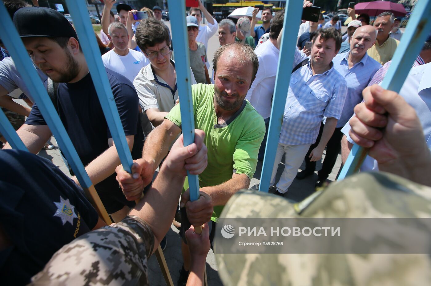 Акция сторонников партии "Движение новых сил" в Киеве