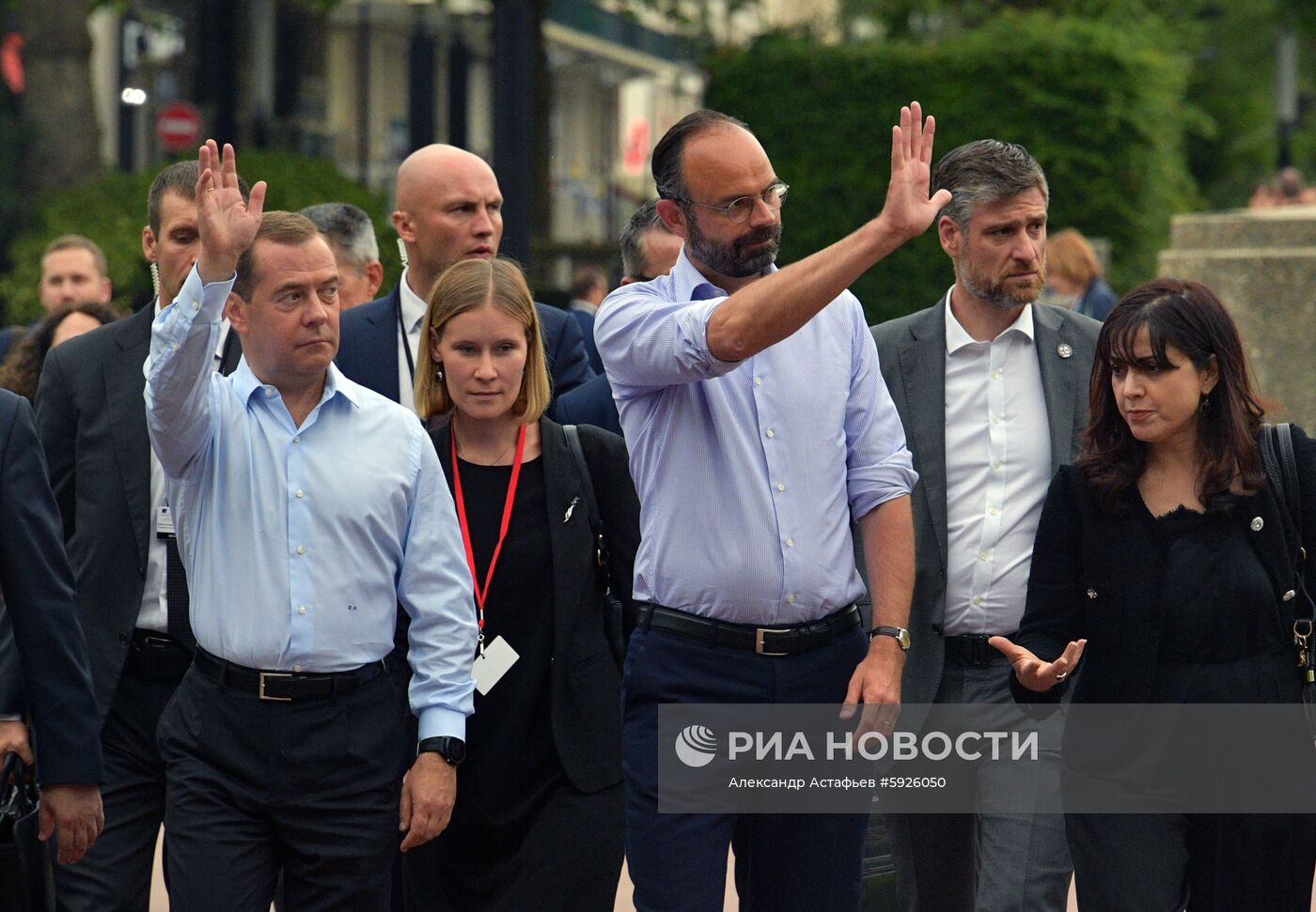 Рабочий визит премьер-министра РФ Д. Медведева во Францию