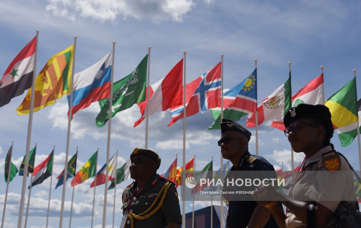 Открытие международного военно-технического форума "Армия-2019"