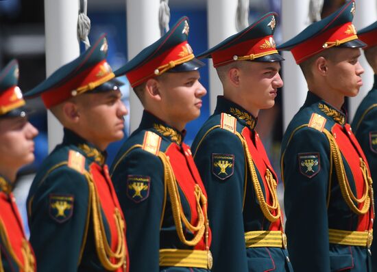 Открытие международного военно-технического форума "Армия-2019" 