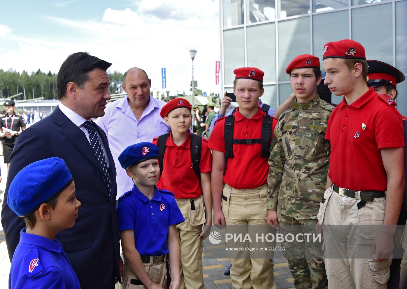 Открытие международного военно-технического форума "Армия-2019"