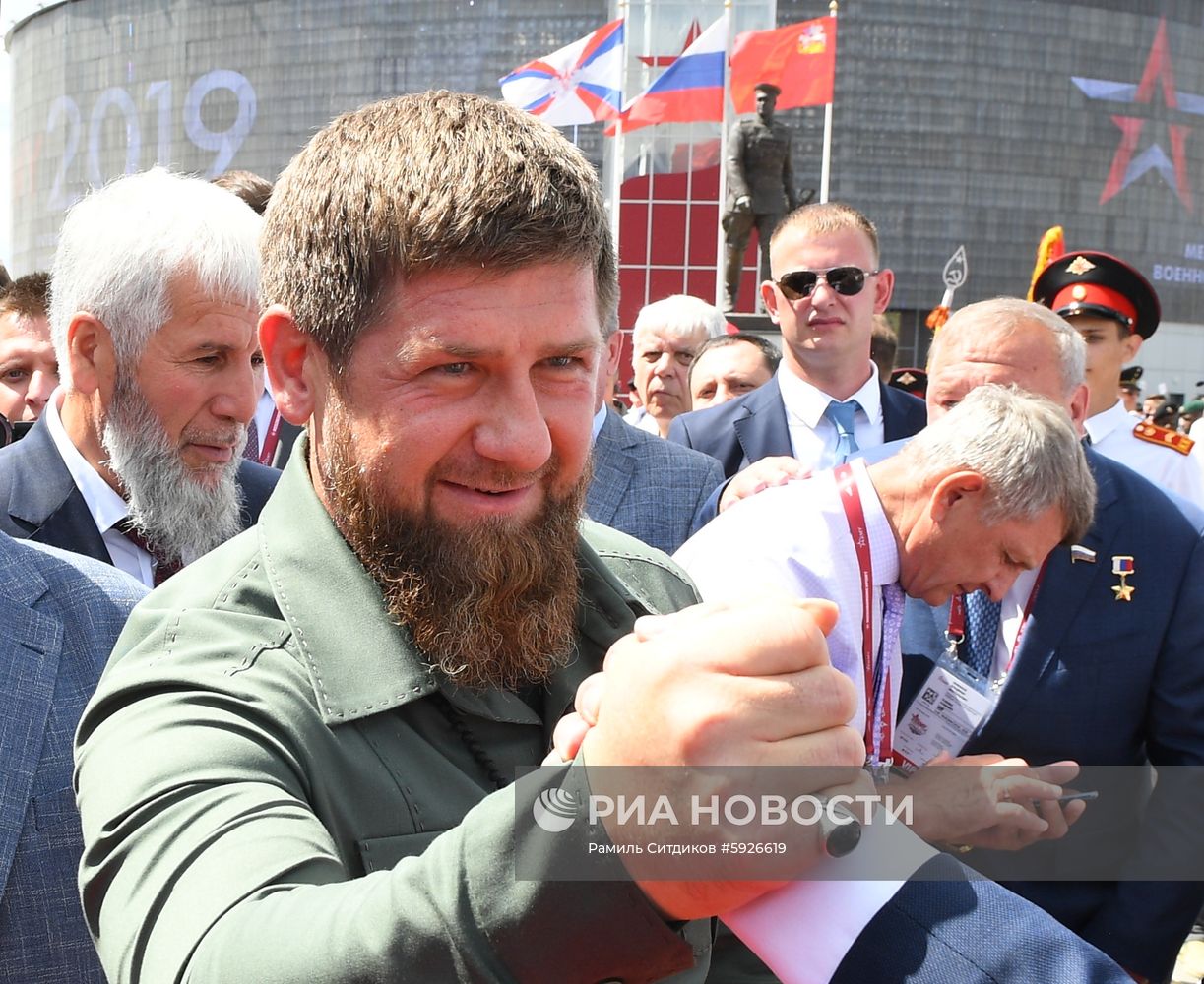 Открытие международного военно-технического форума "Армия-2019" 