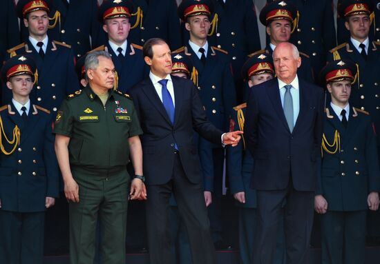 Открытие международного военно-технического форума "Армия-2019" 