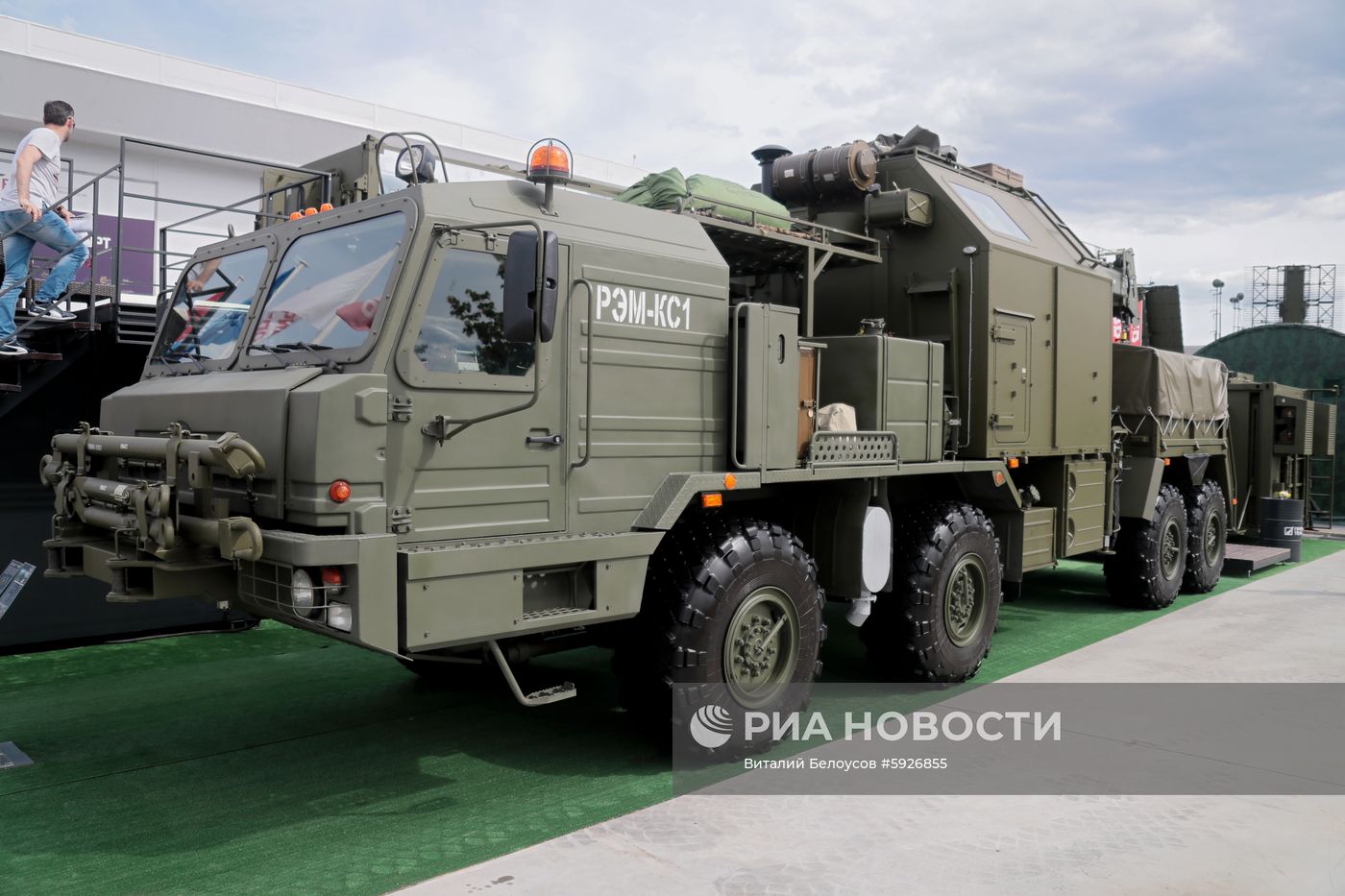 Открытие международного военно-технического форума "Армия-2019"