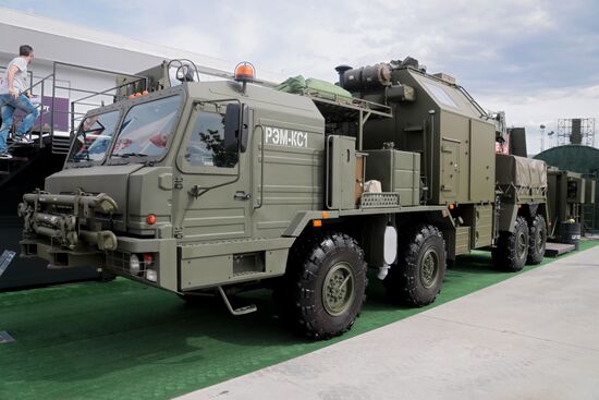 Открытие международного военно-технического форума "Армия-2019"
