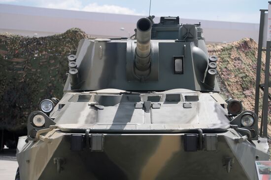 Открытие международного военно-технического форума "Армия-2019"