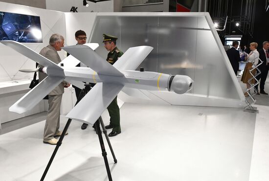 Открытие международного военно-технического форума "Армия-2019" 