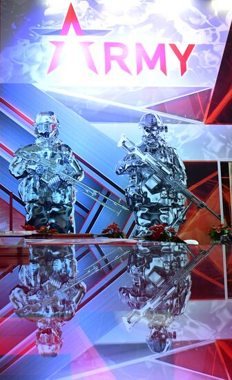 Открытие международного военно-технического форума "Армия-2019" 