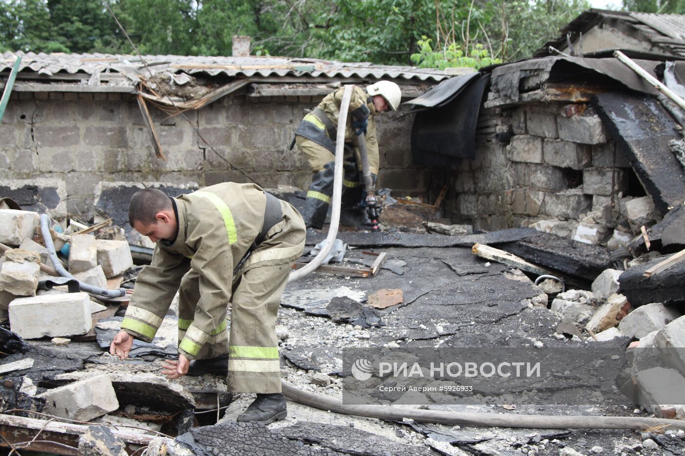 Последствия обстрела в Донецке