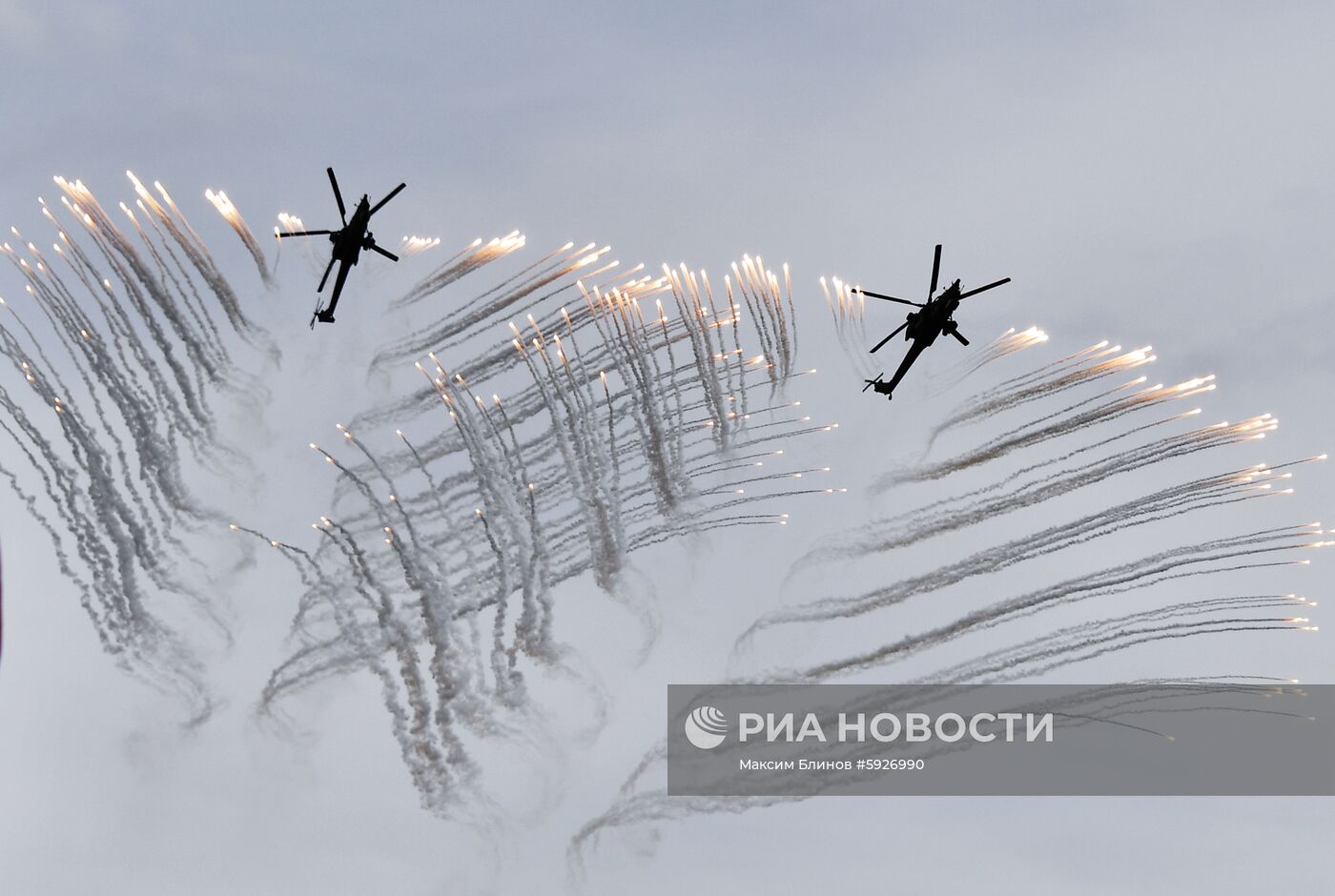 Открытие международного военно-технического форума "Армия-2019"
