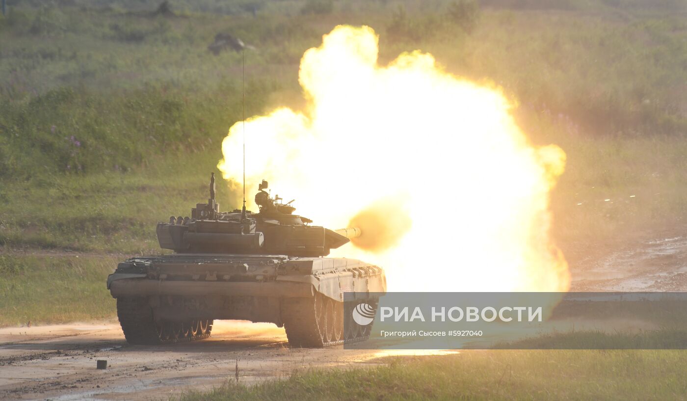 Открытие международного военно-технического форума "Армия-2019"