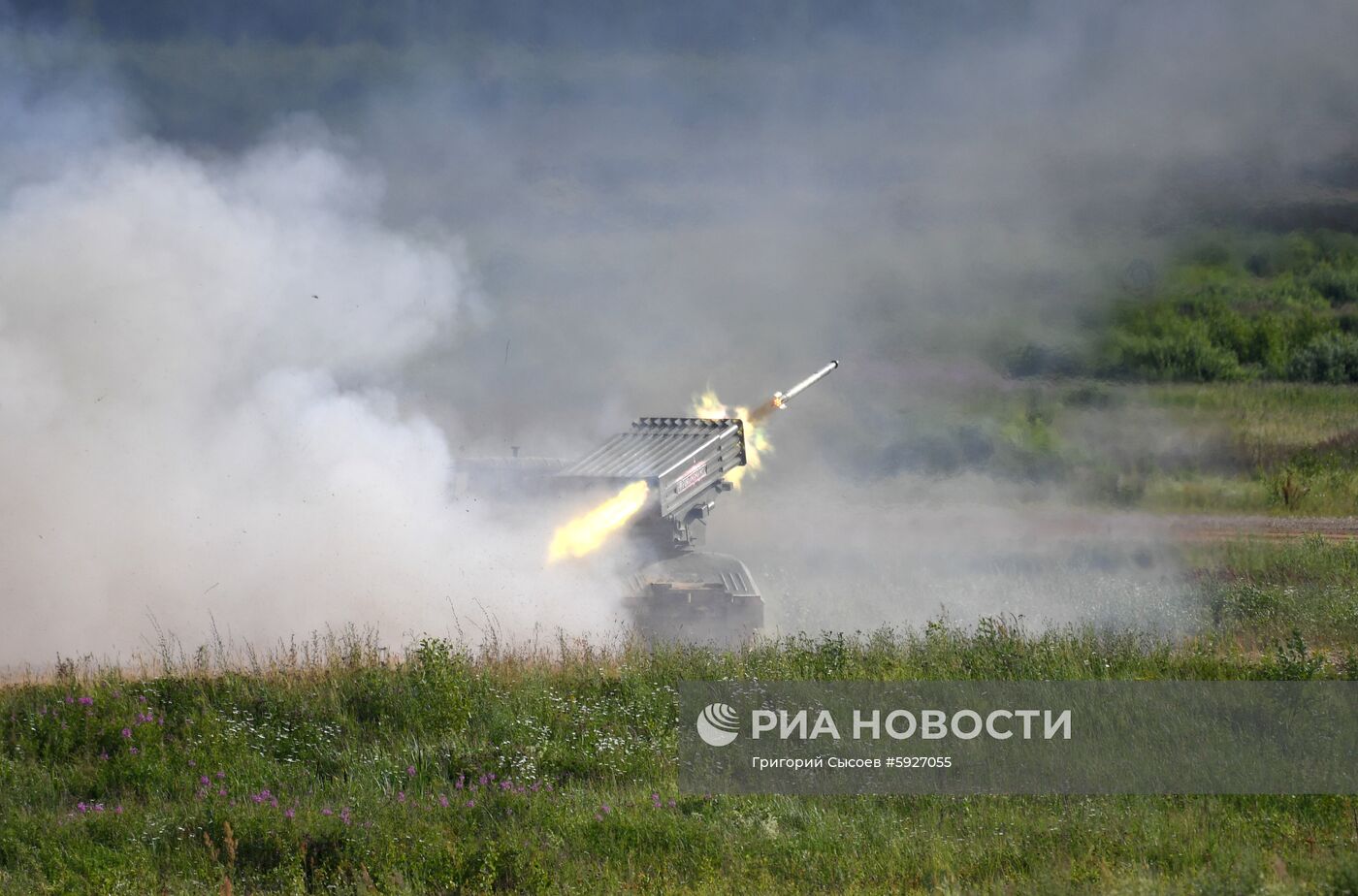 Открытие международного военно-технического форума "Армия-2019"