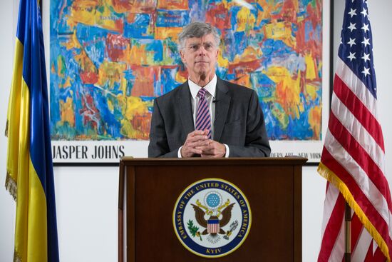 Брифинг временного поверенного в делах США на Украине У. Тейлора
