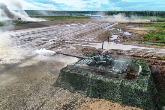 Открытие международного военно-технического форума "Армия-2019"