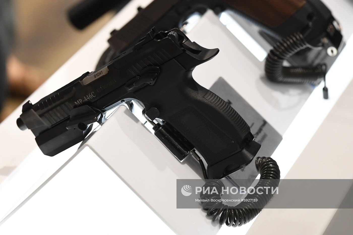 Открытие международного военно-технического форума "Армия-2019" 