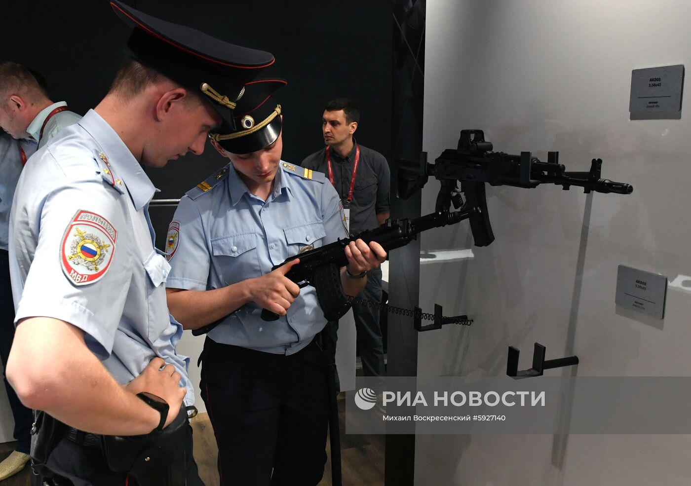 Открытие международного военно-технического форума "Армия-2019"