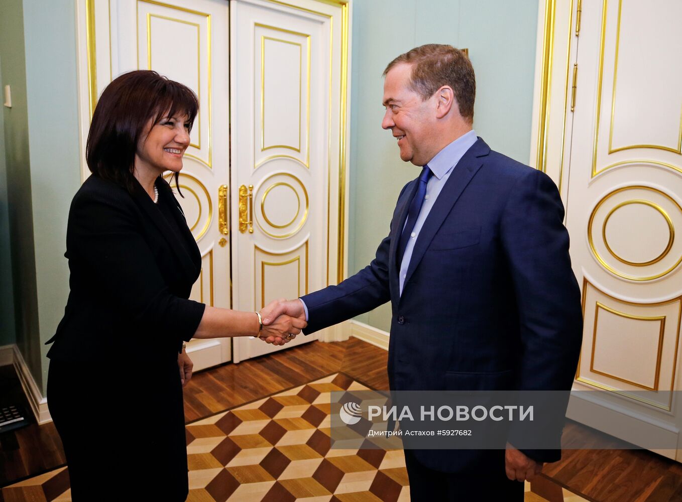 Премьер-министр РФ Д. Медведев встретился со спикером Народного собрания Болгарии Ц. Караянчевой