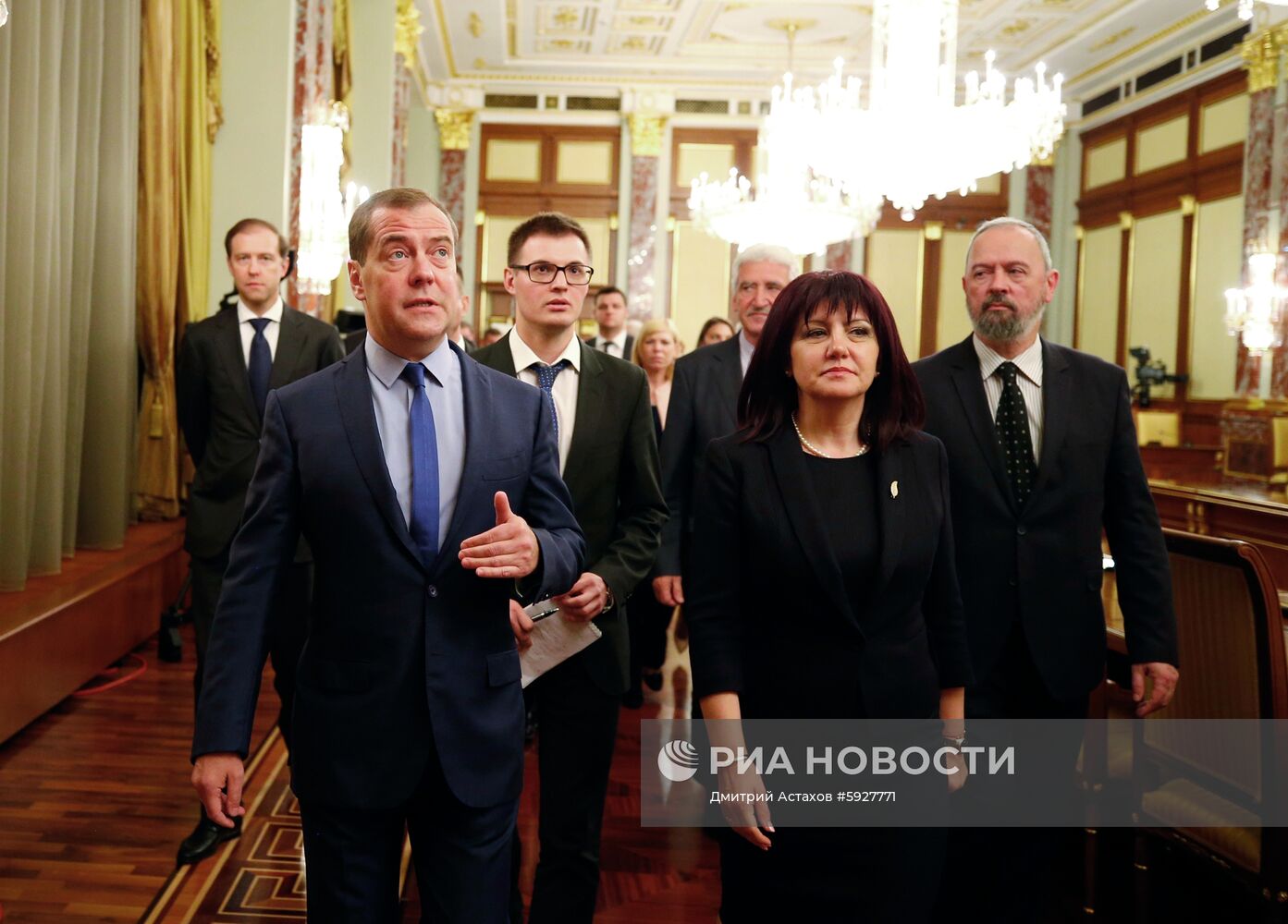 Премьер-министр РФ Д. Медведев встретился со спикером Народного собрания Болгарии Ц. Караянчевой