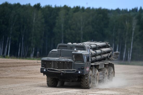 Международный военно-технический форум "Армия-2019". День второй