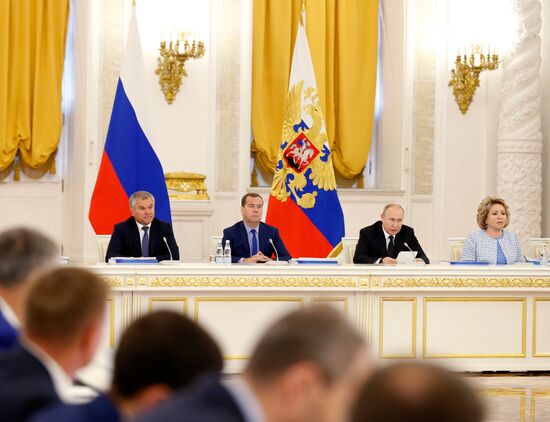 Заседание Госсовета РФ по вопросу модернизации дорожного движения