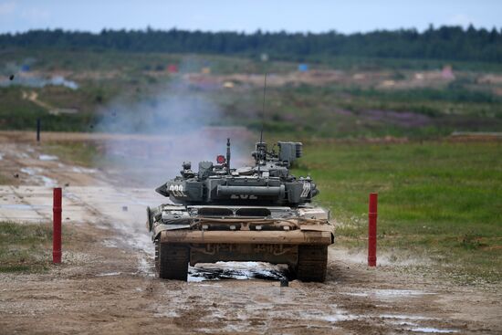 Международный военно-технический форум "Армия-2019". День второй