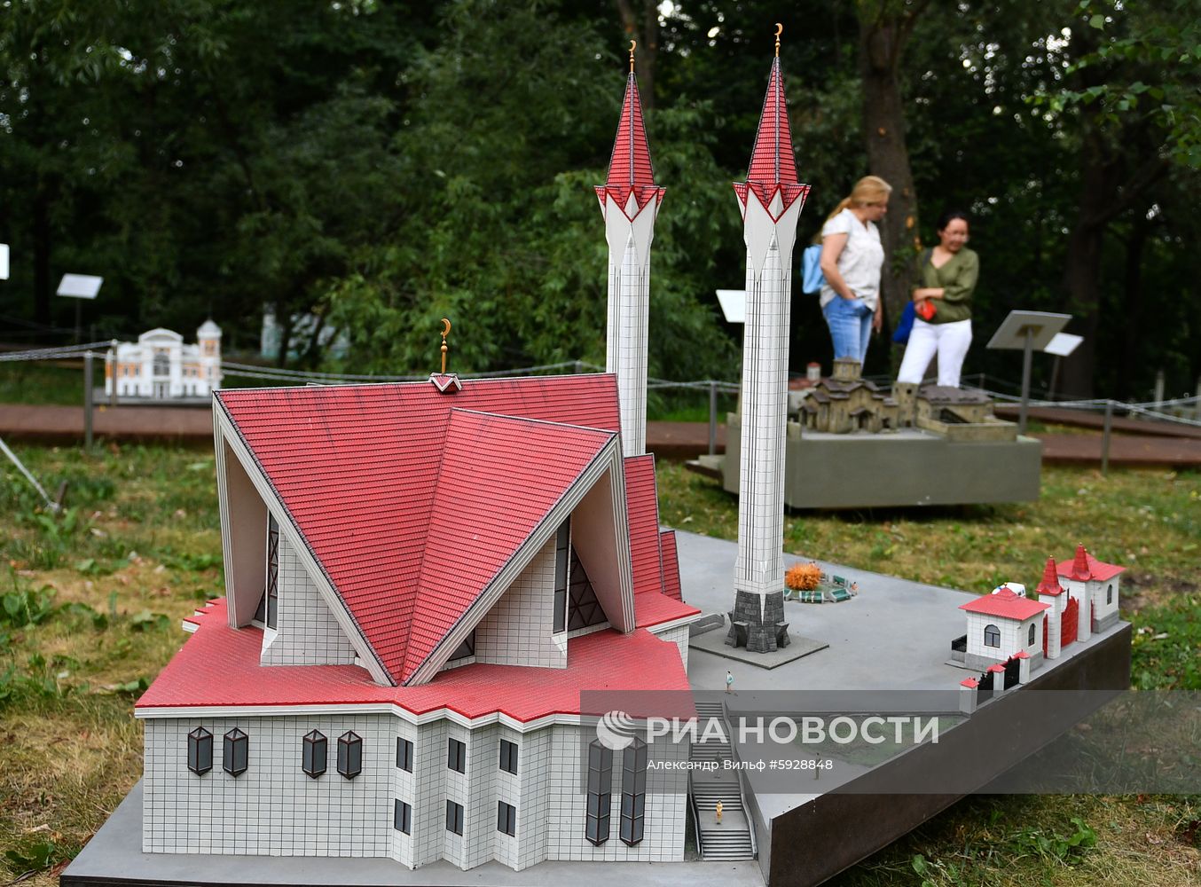 Выставка "Россия в миниатюре" в парке Царицыно